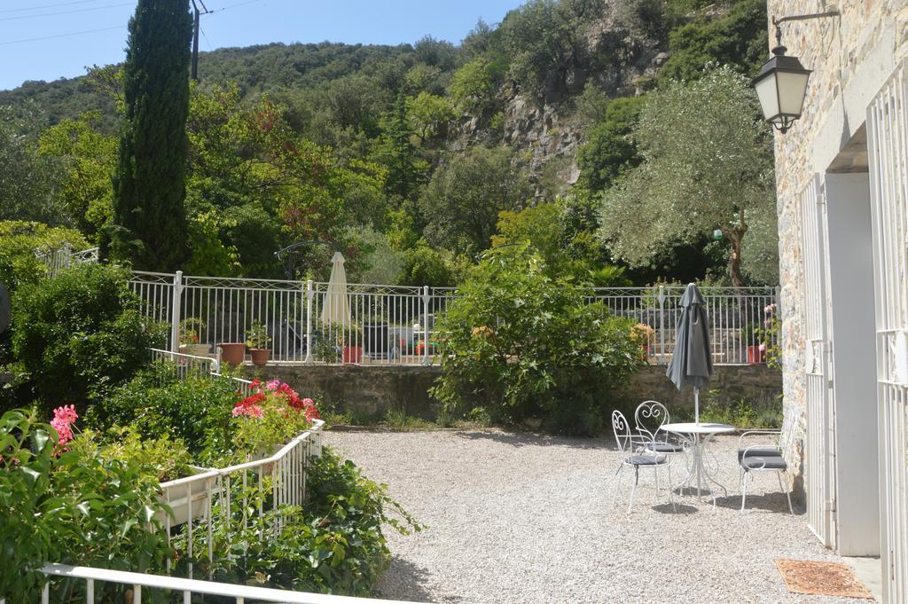 Domaine De La Carriere Bed & Breakfast Sumene Bagian luar foto