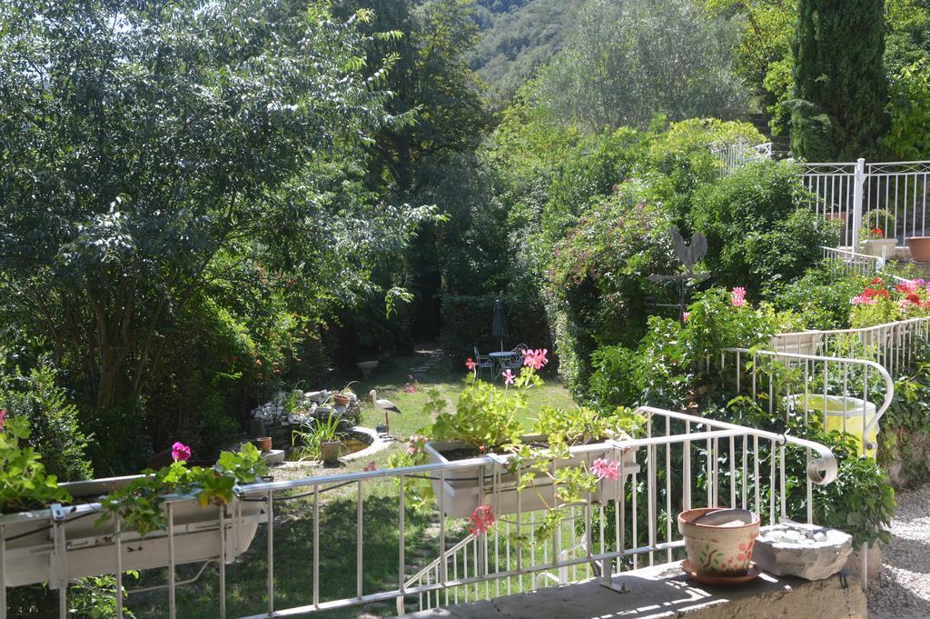 Domaine De La Carriere Bed & Breakfast Sumene Bagian luar foto