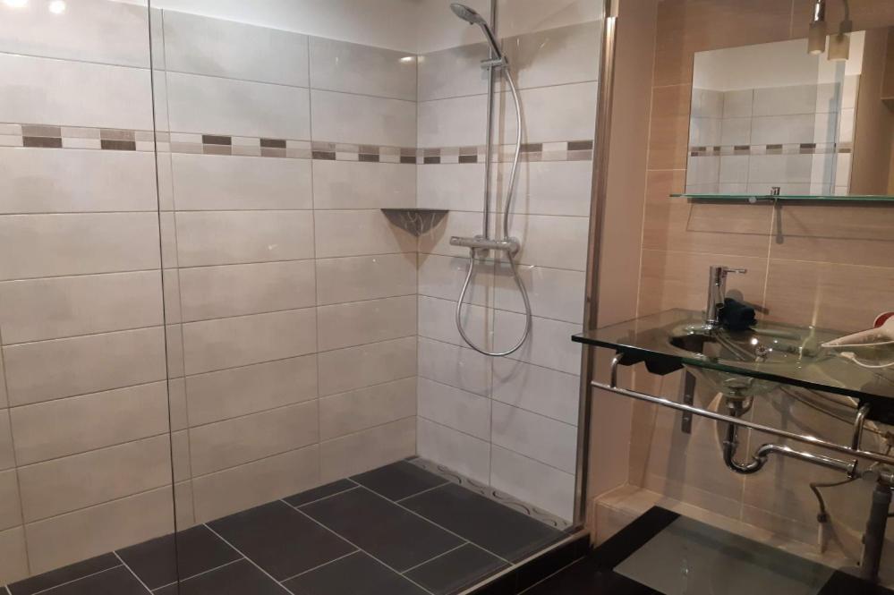 Domaine De La Carriere Bed & Breakfast Sumene Bagian luar foto