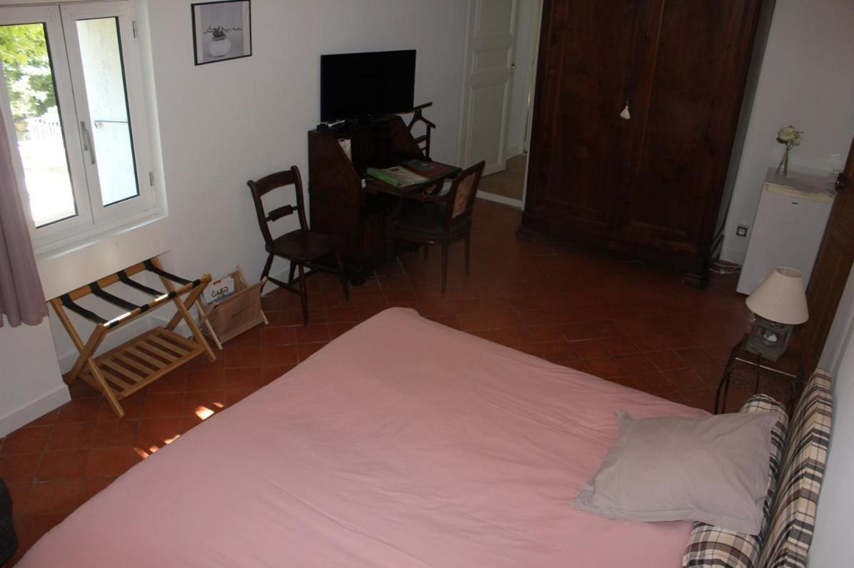 Domaine De La Carriere Bed & Breakfast Sumene Bagian luar foto